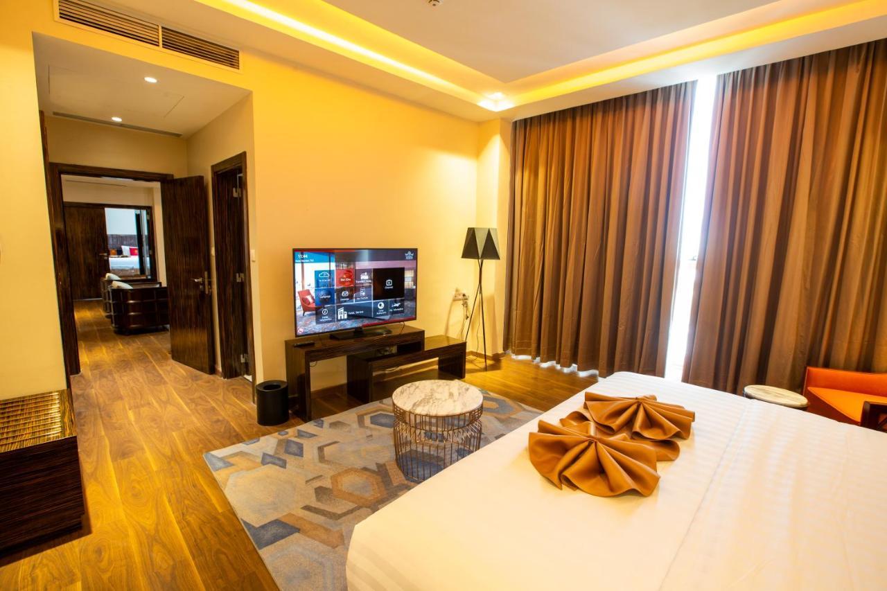 Hotel Fleur De Lys Point E Dakar Buitenkant foto