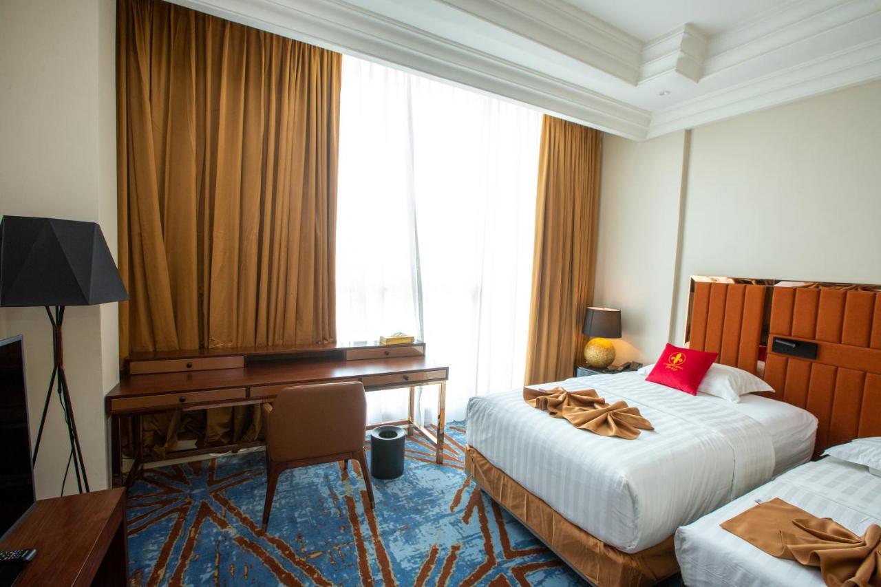 Hotel Fleur De Lys Point E Dakar Buitenkant foto
